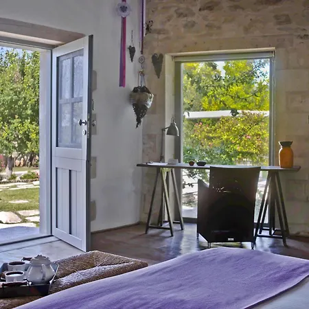 Athermigo Boutique Estate Γαβαλοχώρι